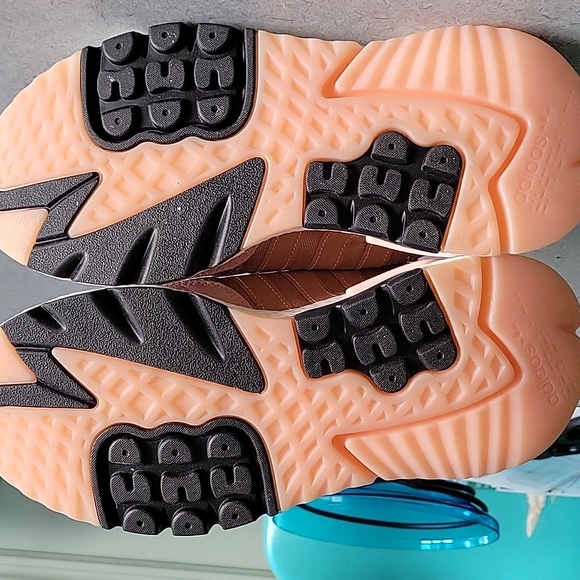 ADIDAS NIGHT JOGGER - Picture 10 of 14